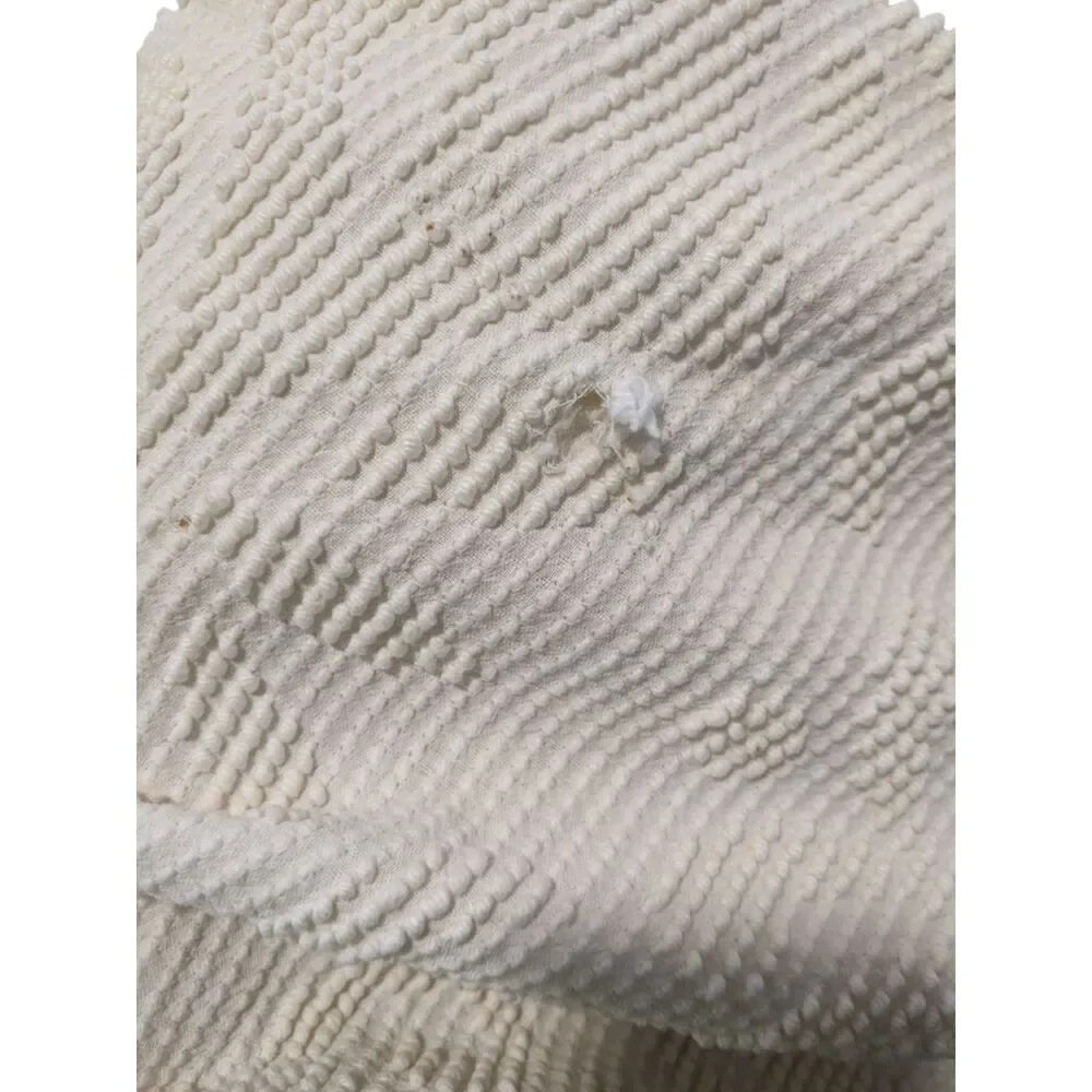 White Cotton Chenille Bedspread Hobnail Martha Washington 106x78 Twin Size VTG